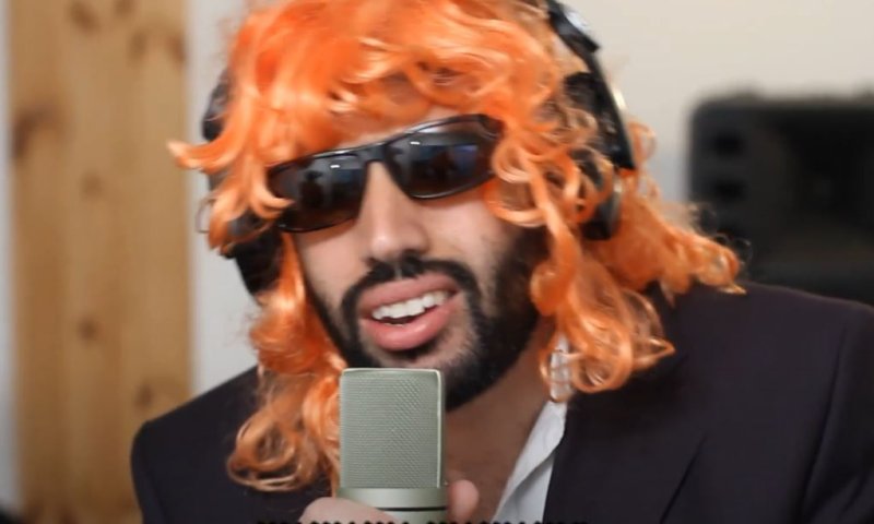 כשראש העיר יאיר שטבון הצטלם לסרטוני חודש אדר