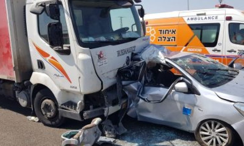 הותרו לפרסום שם האם ובנה התינוק שנהרגו בתאונה