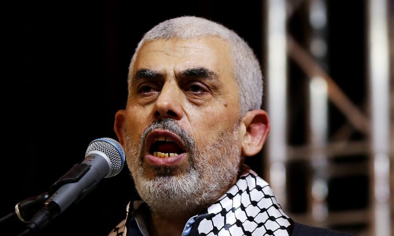 "גם אם הוא ימות": זה הקו האדום של יחיא סינוואר