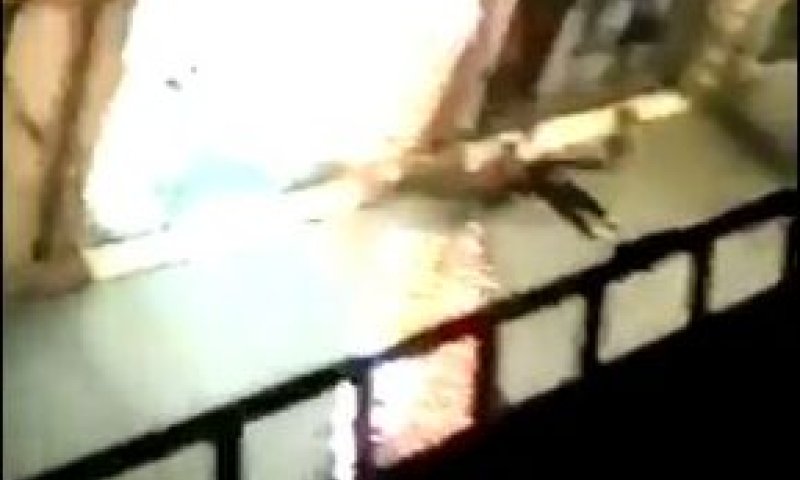 מרדף בצרפת: מחבל רצח 3 אנשים ונמלט במונית