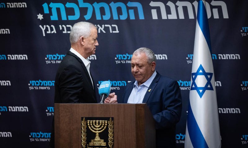 דרמה פוליטית במחנה הממלכתי