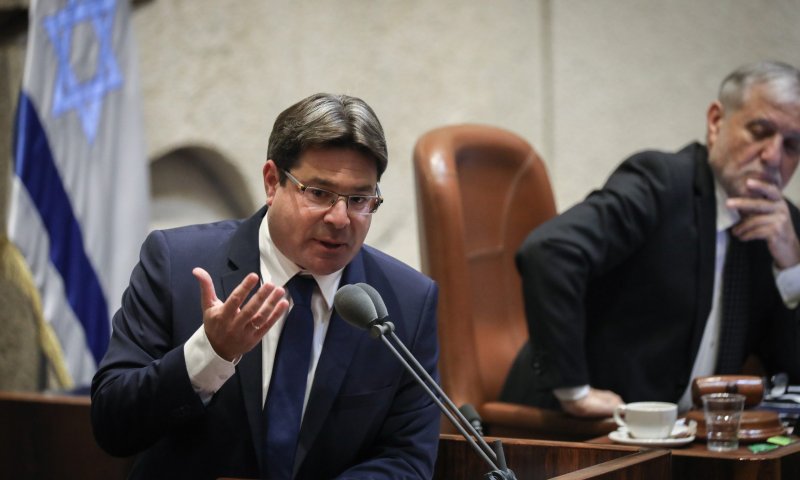 השר אקוניס: אם כחול לבן לא יתעשתו &ndash; נלך לבחירות