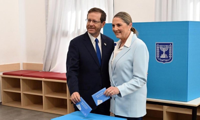 הרצוג הצביע: "מי שחושב שקולו לא משנה &ndash; טועה"