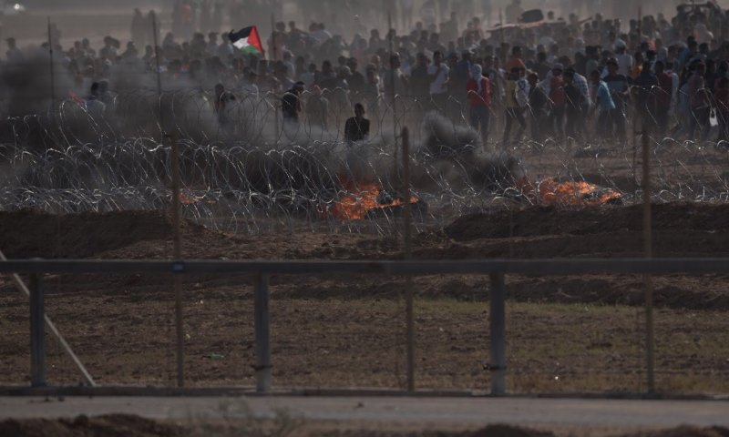 אלימות קשה בעזה: 100 מטענים ורימוני נפץ הושלכו