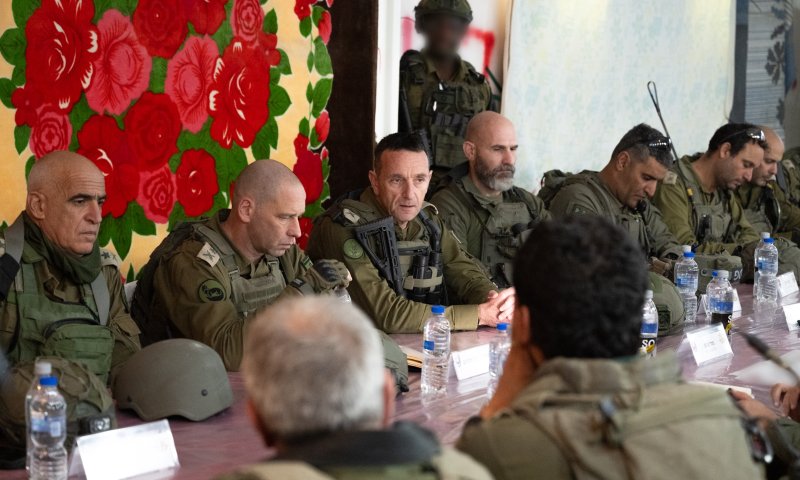 הרמטכ"ל: "גם כשהמילואים בחוץ &ndash; צריך לטפל&nbsp;בהם"