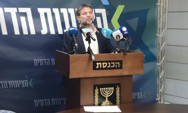 סמוטריץ' על התפטרות רונן צור: צריך אפס שיקול&nbsp;פוליטי