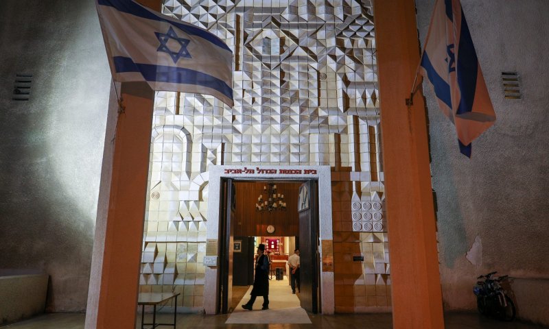 הכנסת תדון בדרישת עיריית ת"א: בתי הכנסת יחתמו על תנאי שוויון