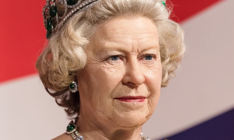 תעודת הפטירה קובעת: המלכה אליזבת מתה מזקנה