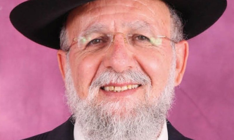 הרב שבתי סבתו משורר שירה לכבוד התורה