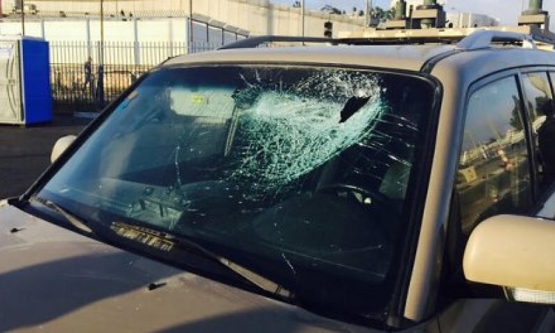 מח"ט בנימין ירה למוות בפלסטיני שיידה אבנים לעבר רכבו