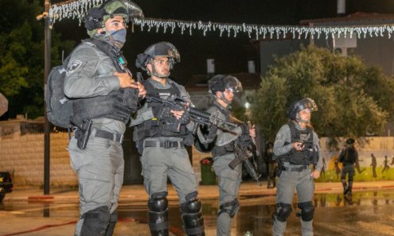 אמל"ח ומעצרים: היום הראשון למבצע "חוק וסדר"