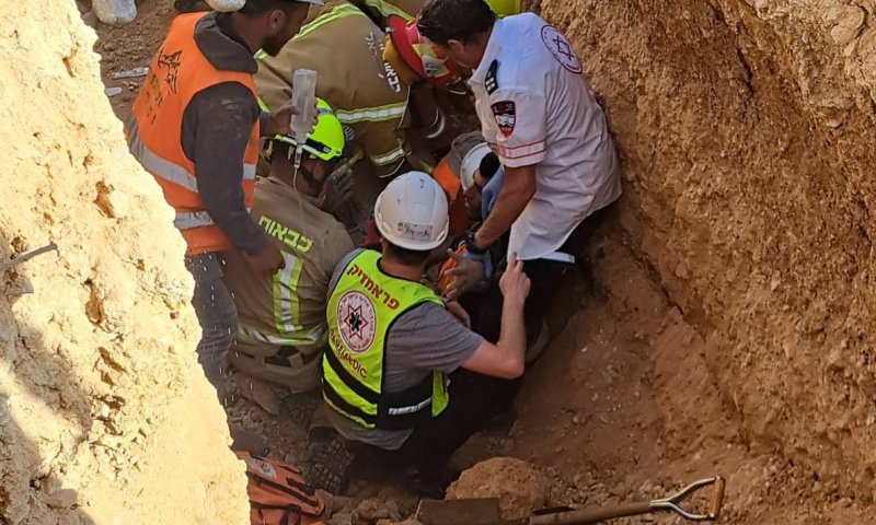 2 פועלים נלכדו במפולת עפר סמוך לנווה דניאל