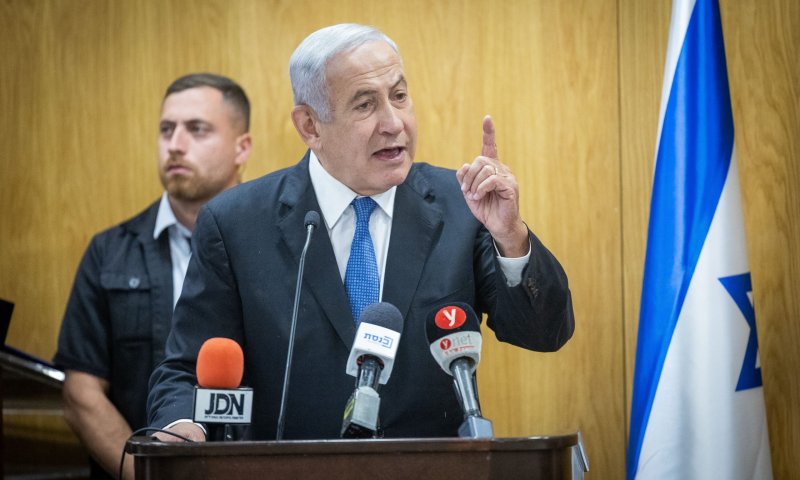 הפרשן הפוליטי בסיבוב פרסה: צריך לשבת עם ביבי