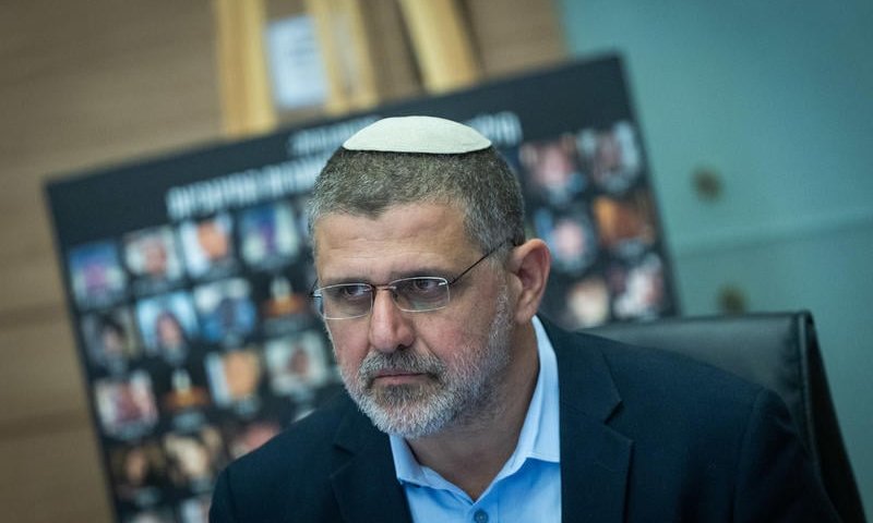 בוארון: ראש הממשלה צריך להודיע שלא יגיע למשפט