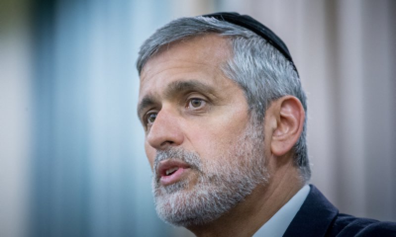 אלי ישי נגד ליצמן: "צביעות"