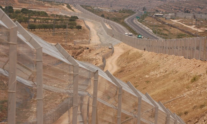 עבור עשרות אלפי שקלים: נעצרו מאבטחים בחשד שהבריחו שב"חים