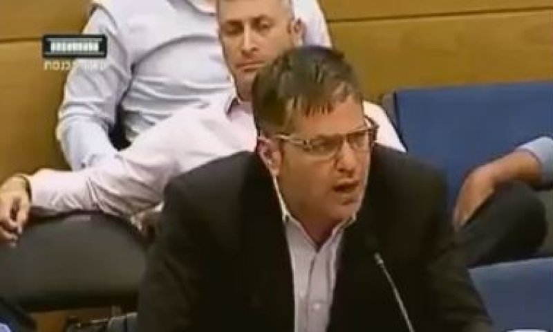 קיש התפוצץ על גלאון וסחט מחיאות כפיים; צפו