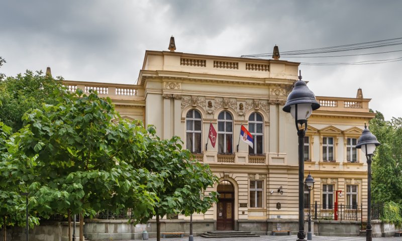 טבח בסרביה: בן 14 ירה למוות ב-8 תלמידים ומאבטח