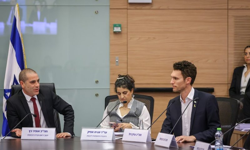 ועדת הכנסת אישרה את בקשתו של עידן רול לפרוש מיש עתיד