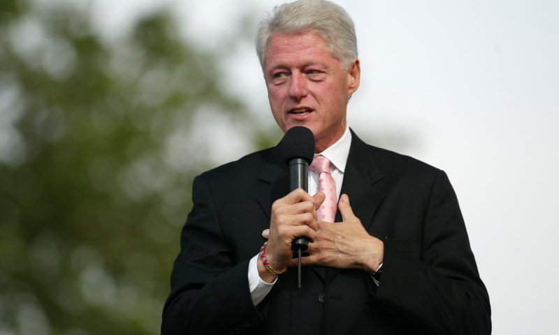 אוניברסיטת חיפה תעניק תואר לנשיא ארה"ב לשעבר