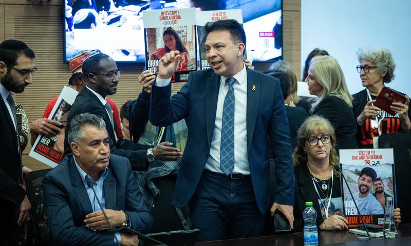 הח"כ מאיים: אם נפסיד בבחירות, ילדינו יעזבו את הארץ