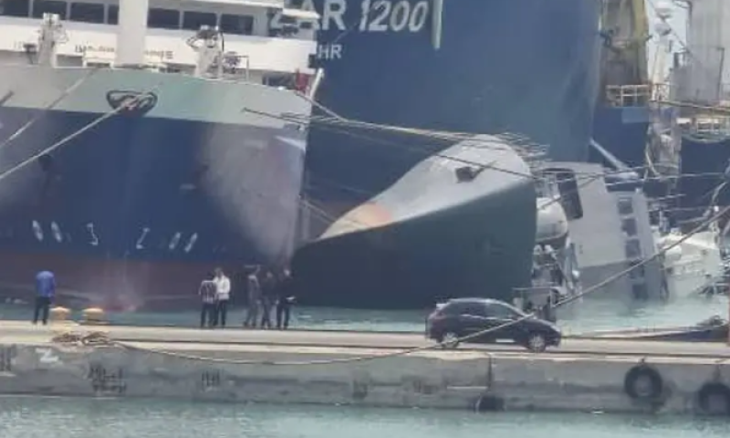 אחרי ניסיון חילוץ: הספינה האיראנית שקעה עמוק יותר