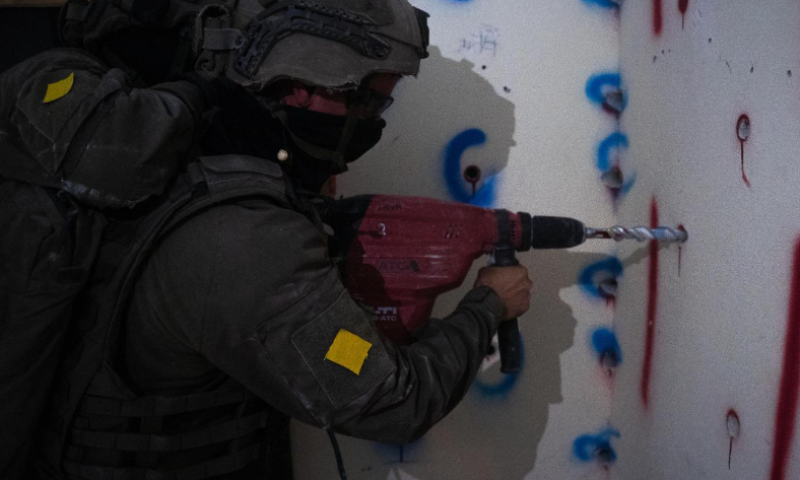 חצי שנה עברה: האלוף בלוט חתם על צו הריסה לדירת המחבל