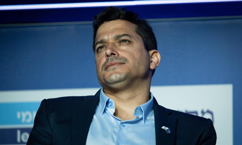 "קניית שלטון": הוגשה דרישה לפסילה של שיקלי