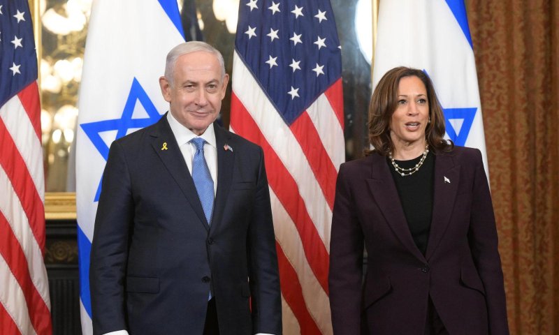 היועץ של האריס טוען: 'ביידן והיא העבירו מסרים זהים'