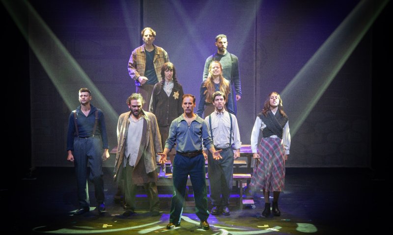 "עוד נקום": המחזמר של איש התקשורת על מרד גטו ורשה