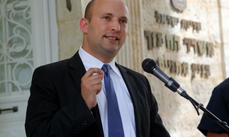 בלי מהפכות: בנט לא יחליף מנכ"ל במשרד החינוך