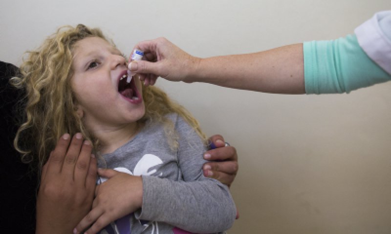 הרב אבינר: חובה לחסן את הילדים נגד פוליו