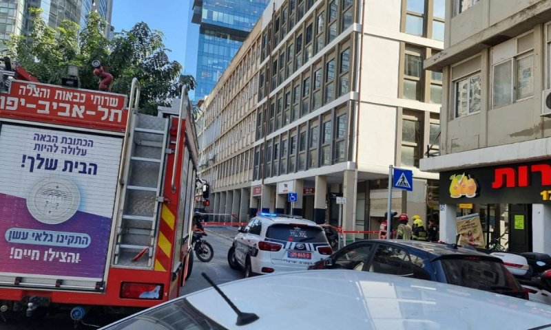 בניין משרדים ברחוב הארבעה בתל אביב פונה