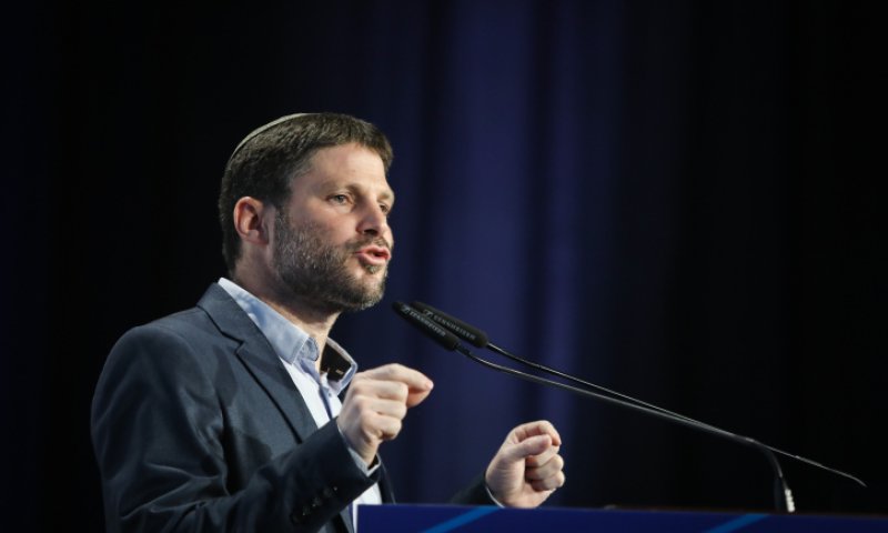 סמוטריץ': "גאה בציונות הדתית, ביביסטים תקפצו לי"