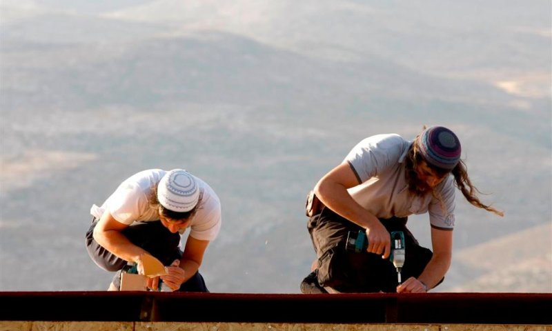 מה הם רוצים? אנשי מעוז אסתר כותבים על המאחז