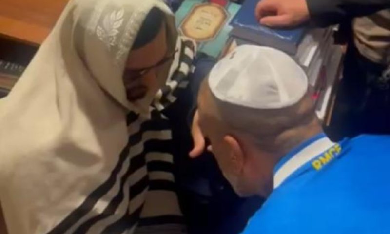 הרב הינוקא מגיב לסערה סביבו: "אין לי קשר לזה"