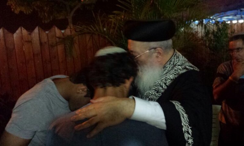 הרב עמאר: "אנחנו בוכים אבל חזקים"