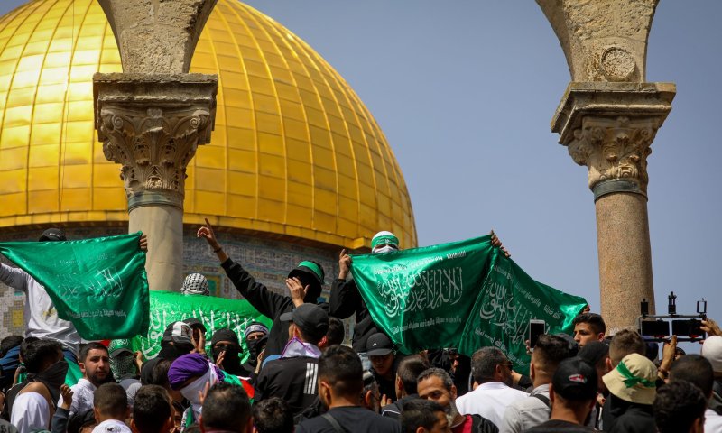 בזמן שהחטופים בעזה: הממשלה מאשרת הקלות לפלסטינים ביו"ש