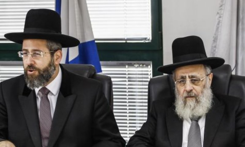 האם קיים מושג של מרא דאתרא בארץ ישראל?