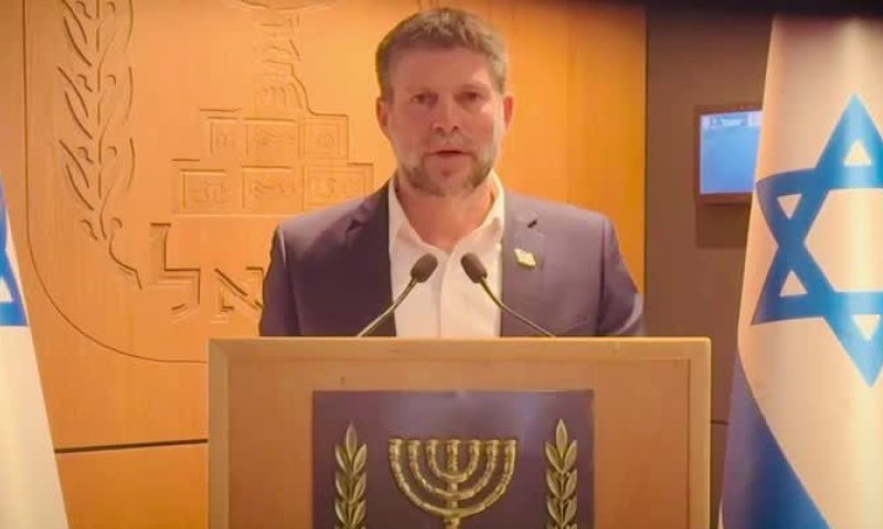 סמוטריץ׳ חושף: זה מספר המטרות שהותקפו באיראן עד כה