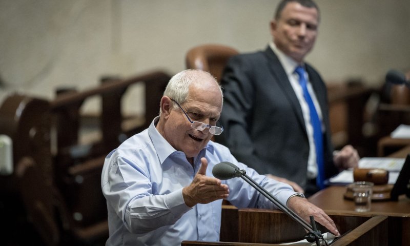 מכה ליועמ"ש | בג"ץ דחה את העתירות נגד חסינות כץ