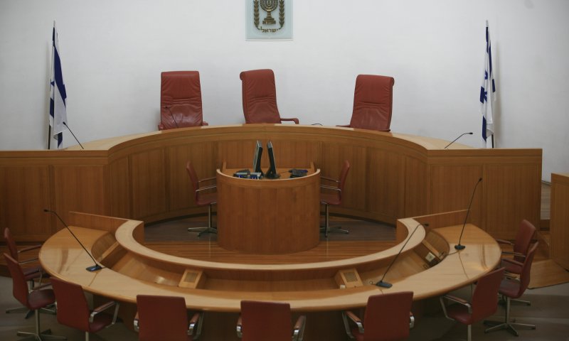 עו"ד על הפרשה &bull; בין משפט סדום נורת אזהרה לדיינים