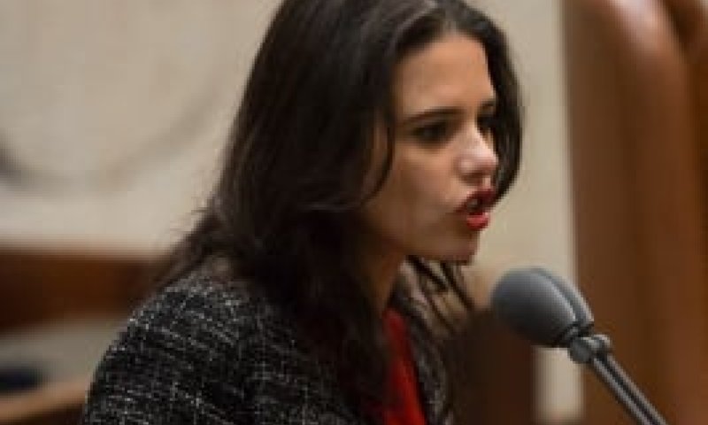 שקד במתקפה חריפה: "שיצילו אזרחים בסוריה"