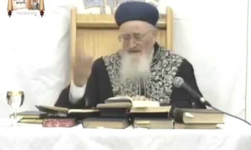 הרב מרדכי אליהו בפירוש נפלא ל'אבינו מלכנו'