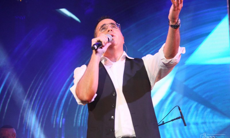 צפו: שוואקי במופע מיוחד לרפואת חולי הקורונה