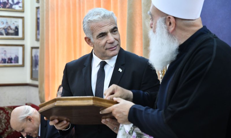 לפיד נגד חוק הלאום: כתם על החברה הישראלית