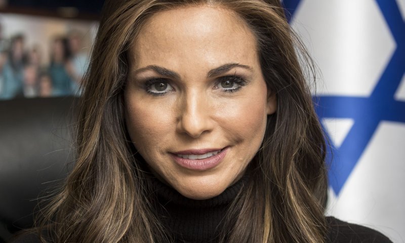 על סף פיצוץ בכחול לבן: עמר ינקלביץ' נגד אסף זמיר