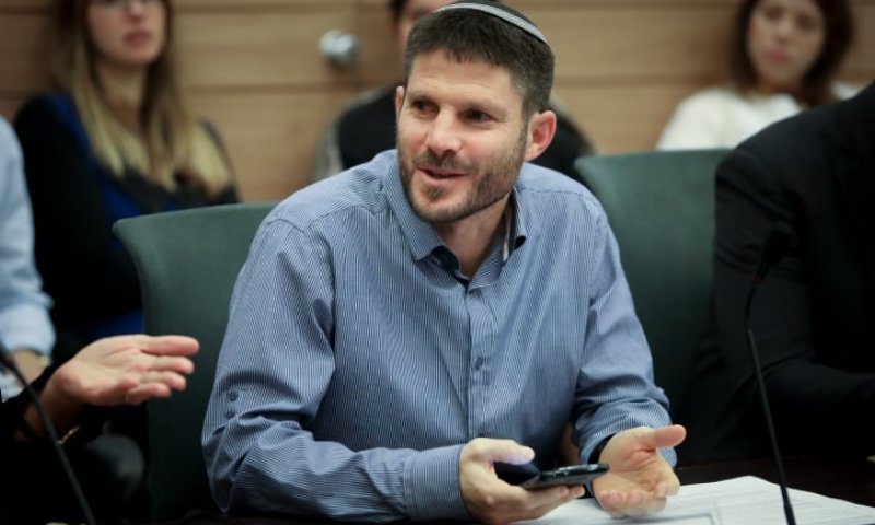 חופש ביטוי, כן. מימון של אזרחי ישראל, לא