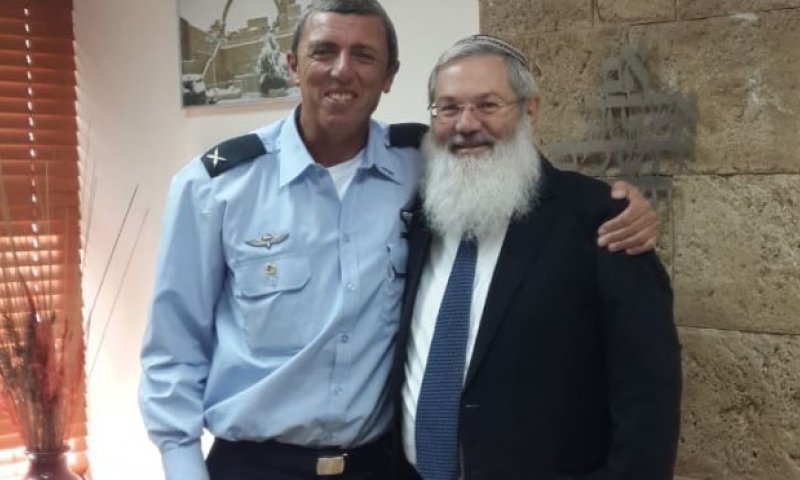 הרב רפי פרץ נבחר ליו"ר הבית היהודי