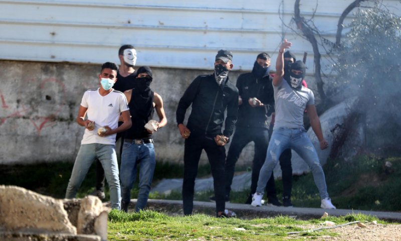 ערבי תקף יהודי מטווח אפס, ושוחרר ללא הגבלות